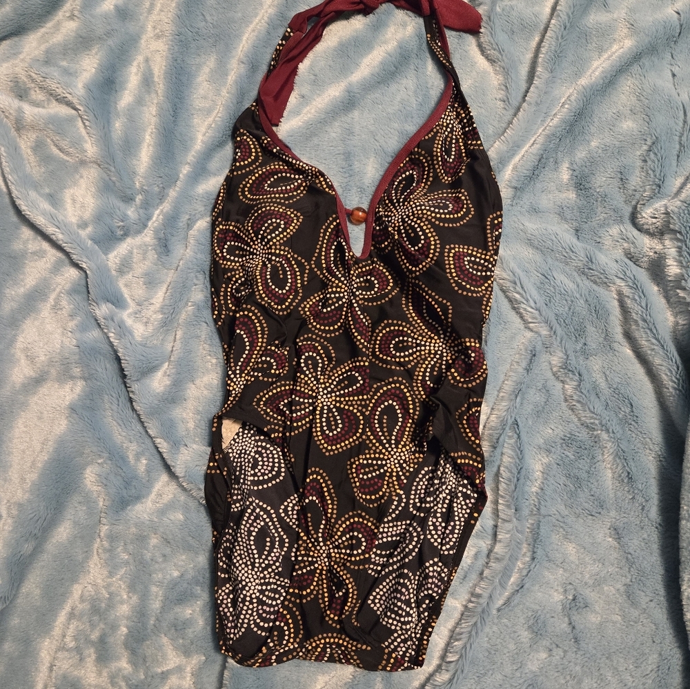 Your Best Look Sz 12 Swimsuit